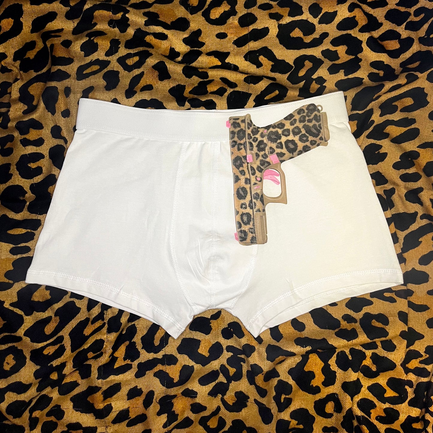 Leopard Strap Pack