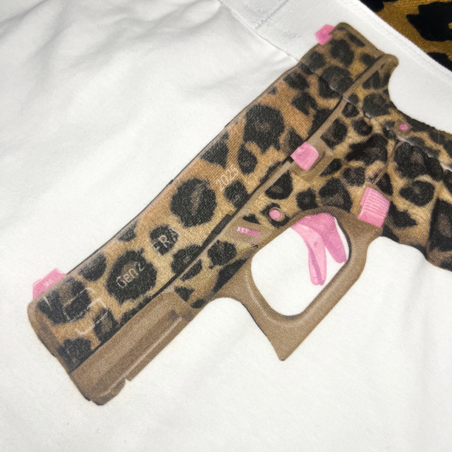 Leopard Strap Pack
